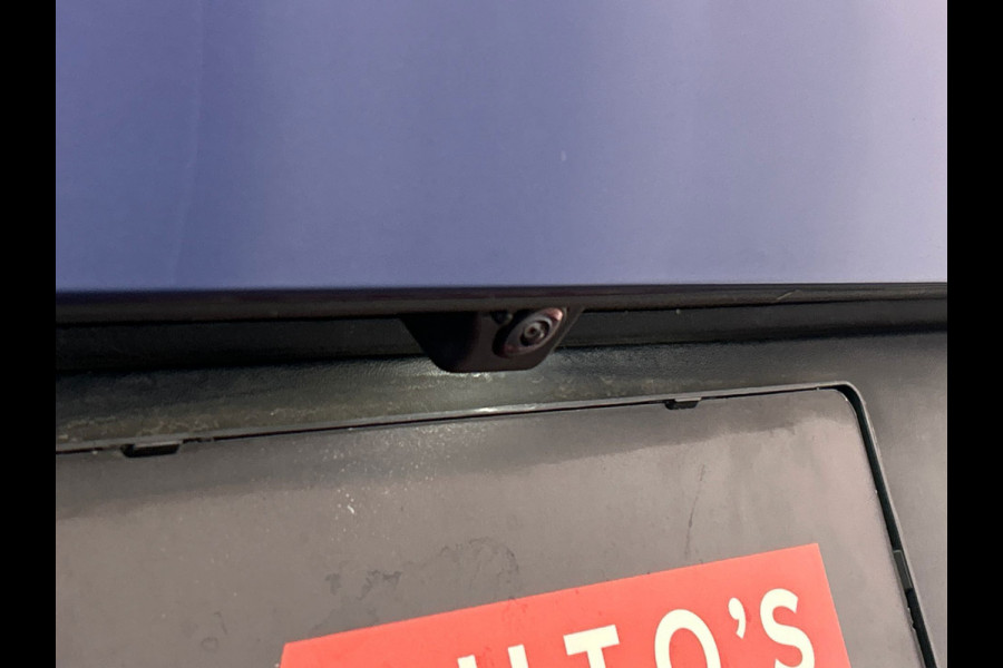 Volkswagen ID.5 Pro Business 77 kWh | SOH 95% | Pano/Dak | Trekhaak | Stoelverwarming | Leder/Alcantara