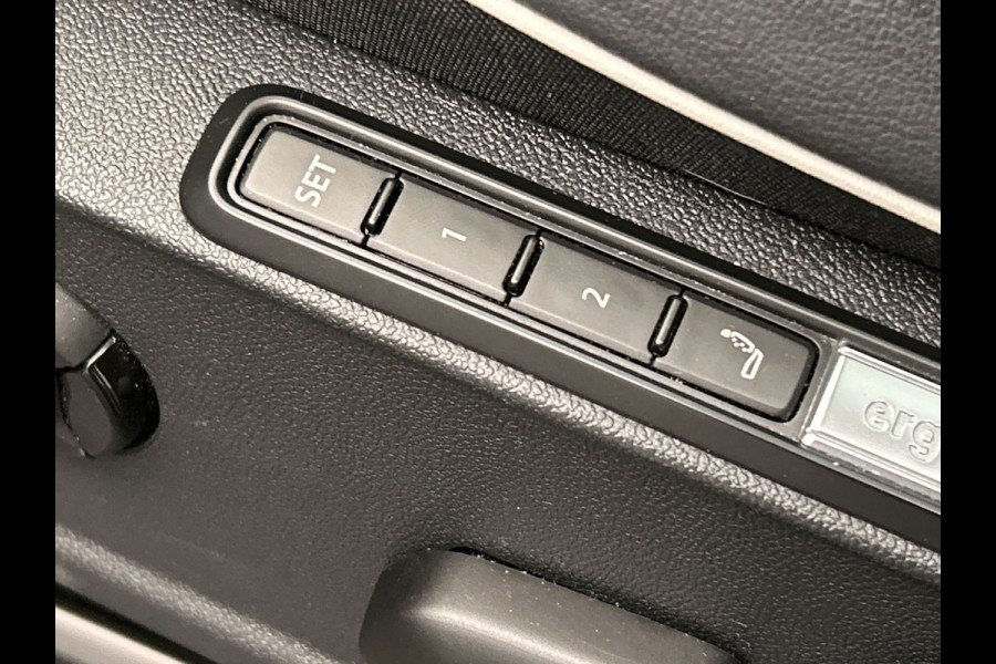 Volkswagen ID.5 Pro Business 77 kWh | SOH 95% | Pano/Dak | Trekhaak | Stoelverwarming | Leder/Alcantara