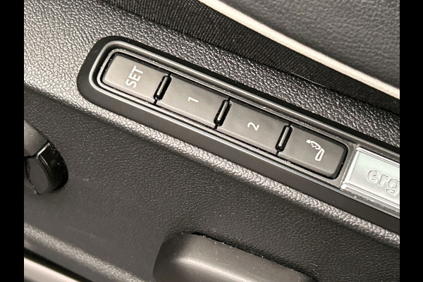 Volkswagen ID.5 Pro Business 77 kWh | SOH 95% | Pano/Dak | Trekhaak | Stoelverwarming | Leder/Alcantara