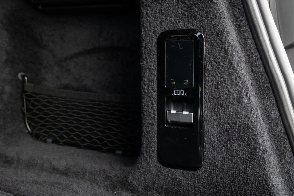 Land Rover Range Rover Sport 3.0 P550e Autobiography PHEV Deep Garnet - 23 inch - Massage