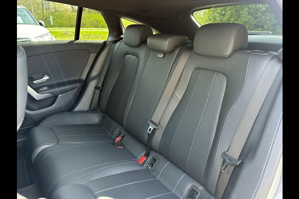Mercedes-Benz CLA-Klasse Shooting Brake 250 e Progressive | Adaptive cruise control | 360 graden camera | Stoelverwarming