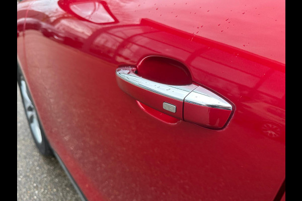 MG EHS 1.5 TGDI Luxury | PHEV | MEGA COMPLEET! | COMPLETE HISTORIE AANWEZIG | FABRIEKSGARANTIE T/M 011-2030 | 52km WLTP ELECTR RIJBEREIK, TOTAAL RIJBEREIK TOT 1.000km! |