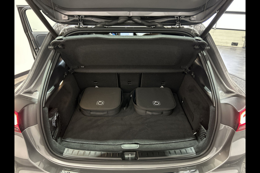 Mercedes-Benz EQA 250+ Business Line 71 kWh Advanced Pakket, Progressive, ACC Soh (batterijcheck) Waarde 97,6 %