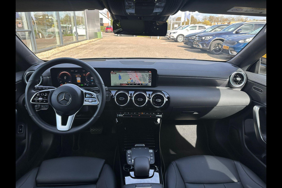 Mercedes-Benz CLA-Klasse Shooting Brake 250 e Progressive | Adaptive cruise control | 360 graden camera | Stoelverwarming