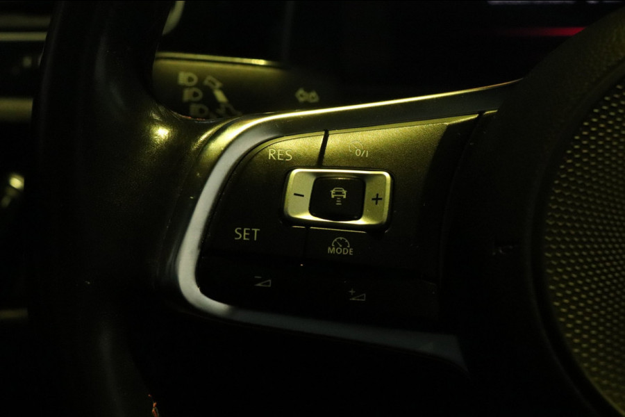 Volkswagen Golf 2.0 TSI GTI Performance | PANO / DYNAUDIO / VOL!