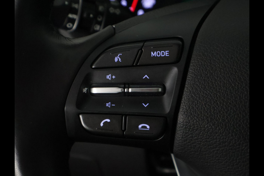 Hyundai i30 Wagon 1.5 T-GDi MHEV Premium | Stuur-/Stoelverwarming | Navigatie | Parkeersensoren voor & Achter |