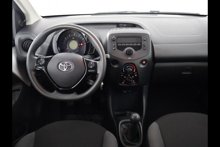 Toyota Aygo 1.0 VVT-i X-Fun | Airco | Elektrische ramen | Bluetooth | Radio/USB |