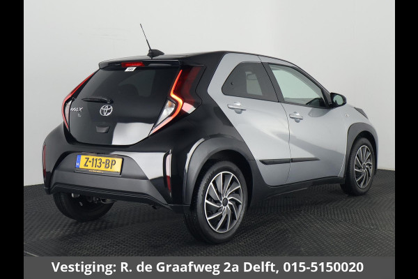 Toyota Aygo X 1.0 VVT-i MT Play Bi-Tone | Apple Carplay & AndroidAUTO | Camera | Privacy Glass |