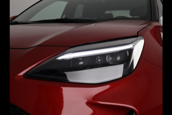 Toyota Yaris Cross 1.5 Hybrid 115 Dynamic Luxury | Apple Carplay & AndroidAUTO | Camera | Stuur- & Stoelverwarming |