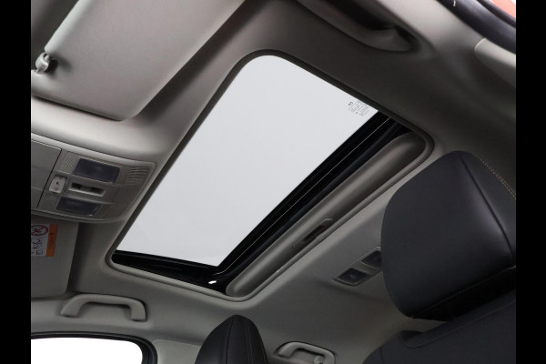 Mazda CX-5 2.0 SkyActiv-G 165 Luxury Automaat | Navigatie | 1e eigenaar | Schuif-/Kanteldak | Leder |