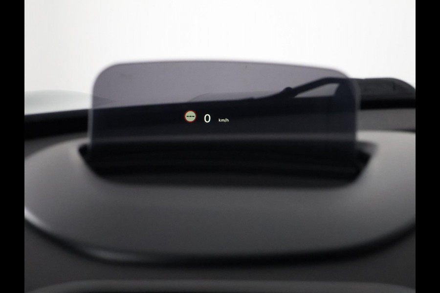 MINI Cooper Charged 33 kWh ACCU 97% Cooper Electric | (184 PK) | Navigatie | Stoelverwarming | 1e eigenaar |