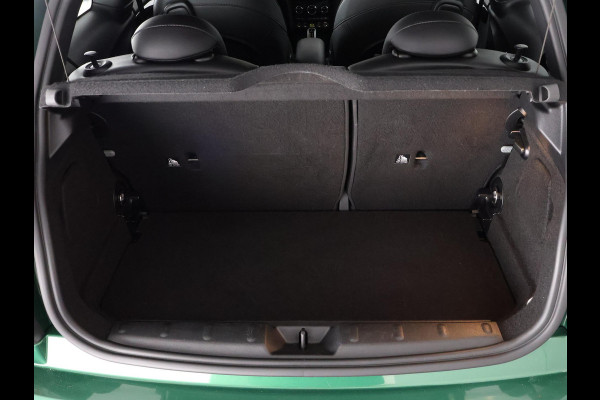 MINI Cooper Charged 33 kWh ACCU 97% Cooper Electric | (184 PK) | Navigatie | Stoelverwarming | 1e eigenaar |