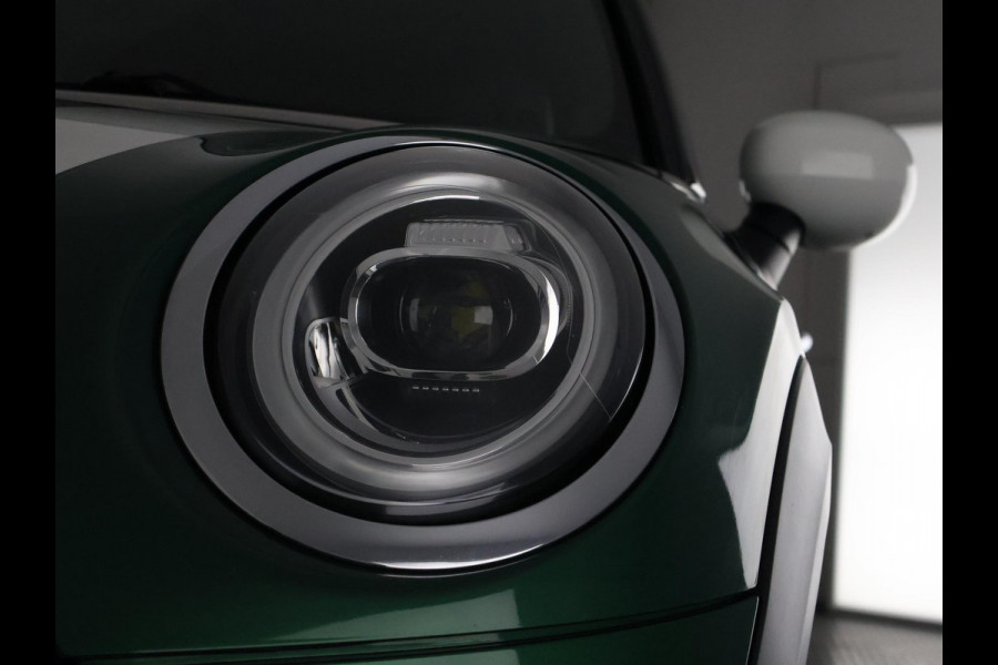 MINI Cooper Charged 33 kWh ACCU 97% Cooper Electric | (184 PK) | Navigatie | Stoelverwarming | 1e eigenaar |