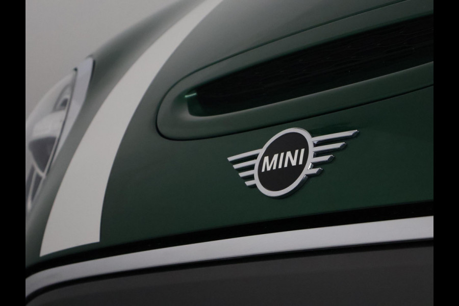 MINI Cooper Charged 33 kWh ACCU 97% Cooper Electric | (184 PK) | Navigatie | Stoelverwarming | 1e eigenaar |