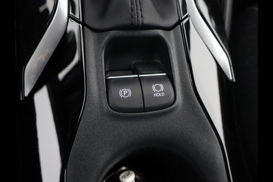 Toyota Corolla Touring Sports Hybrid 140 Business Luxury | Stuur-& Stoelverwarming | Adaptieve Cruise control | Apple CarPlay & AndroidAUTO |