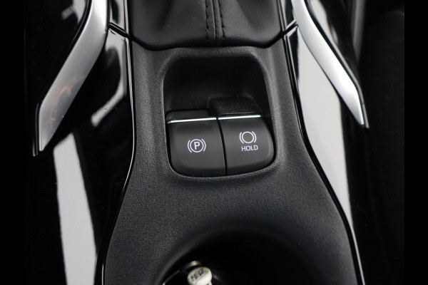 Toyota Corolla Touring Sports Hybrid 140 Business Luxury | Stuur-& Stoelverwarming | Adaptieve Cruise control | Apple CarPlay & AndroidAUTO |