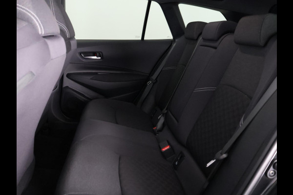 Toyota Corolla Touring Sports Hybrid 140 Business Luxury | Stuur-& Stoelverwarming | Adaptieve Cruise control | Apple CarPlay & AndroidAUTO |