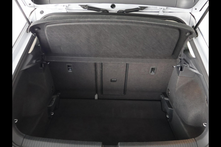 Volkswagen T-Roc 1.0 TSI Two-Tone | Apple Carplay & AndroidAUTO | Privacy Glass |