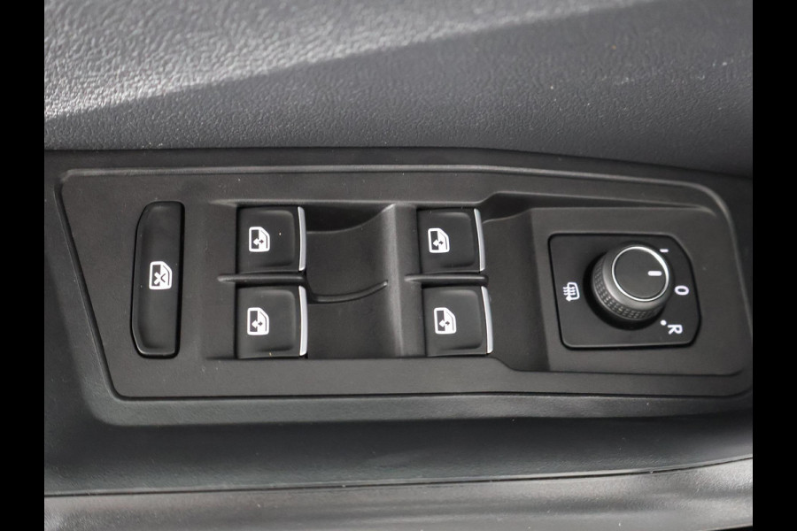 Volkswagen T-Roc 1.0 TSI Two-Tone | Apple Carplay & AndroidAUTO | Privacy Glass |