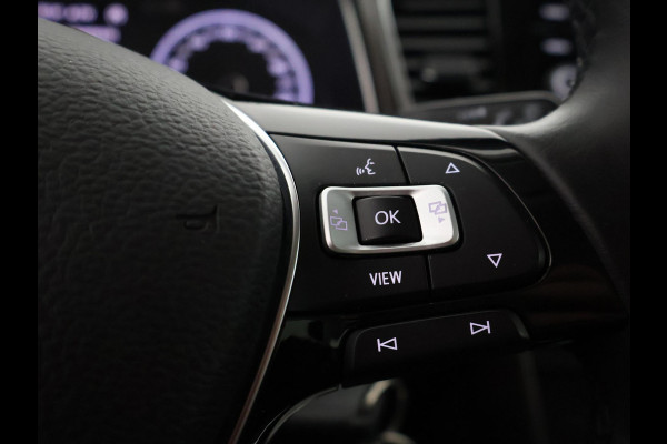 Volkswagen T-Roc 1.0 TSI Two-Tone | Apple Carplay & AndroidAUTO | Privacy Glass |