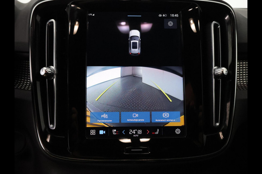 Volvo XC40 Recharge Core SOH 92% | Apple Carplay & AndroidAUTO | Dwarsstangen | Elektrische kofferklep | Camera |