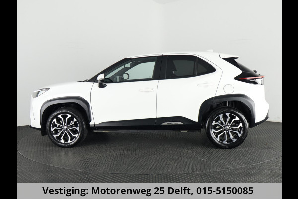 Toyota Yaris Cross 1.5 HYBRIDE DYNAMIC LUXERY BITONE GARANTIE 4-2032 * BLIND SPOT . NAVI.CAMERA. PDC V+A.