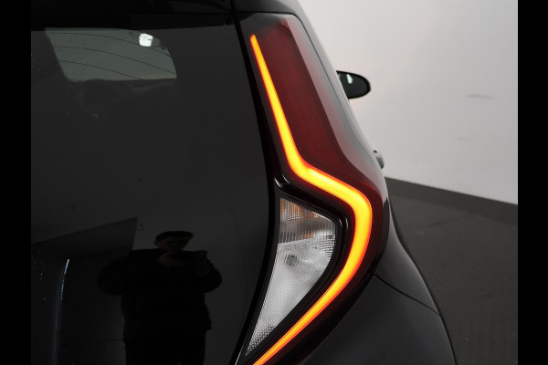 Toyota Aygo X 1.0 VVT-i MT Pulse | Apple Carplay & AndroidAUTO | Privacy Glass | Camera | Stoelverwarming