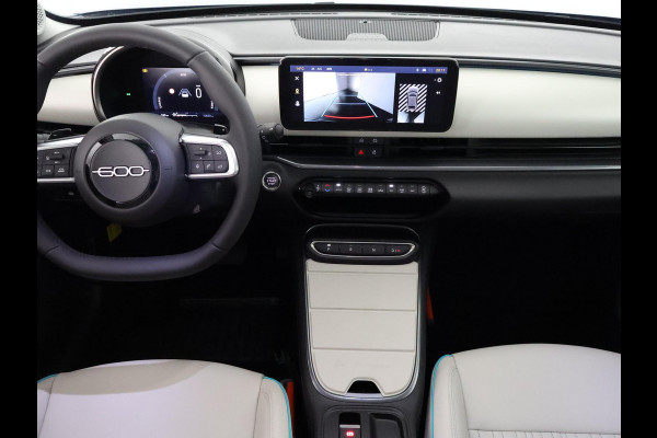 Fiat 600 1.2 Hybrid La Prima | Apple Carplay & AndroidAUTO | Dodehoek detectie | Parkeersensoren