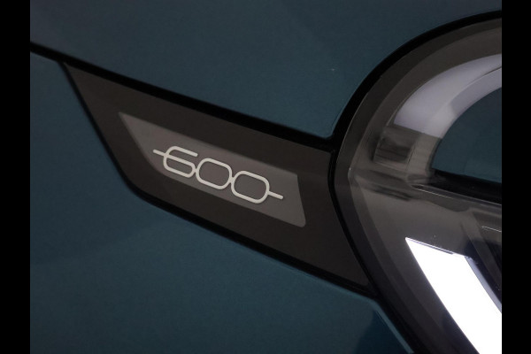 Fiat 600 1.2 Hybrid La Prima | Apple Carplay & AndroidAUTO | Dodehoek detectie | Parkeersensoren