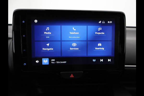 Toyota Yaris 1.5 Hybrid Executive | Stoelverwarming | Navigatie | Dodehoek detectie | Parkeersenoren |