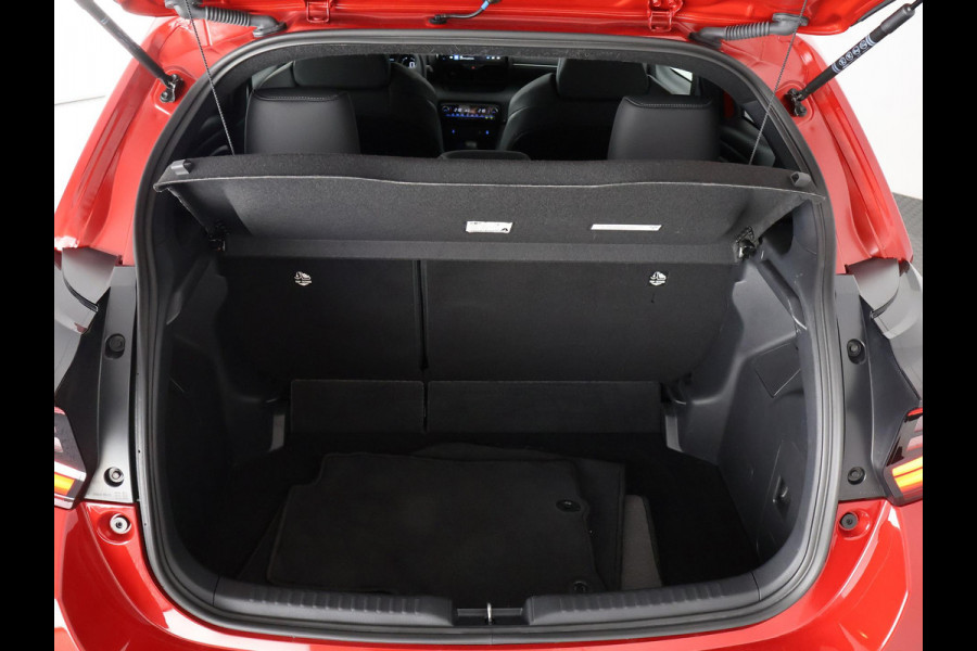 Toyota Yaris 1.5 Hybrid Executive | Stoelverwarming | Navigatie | Dodehoek detectie | Parkeersenoren |