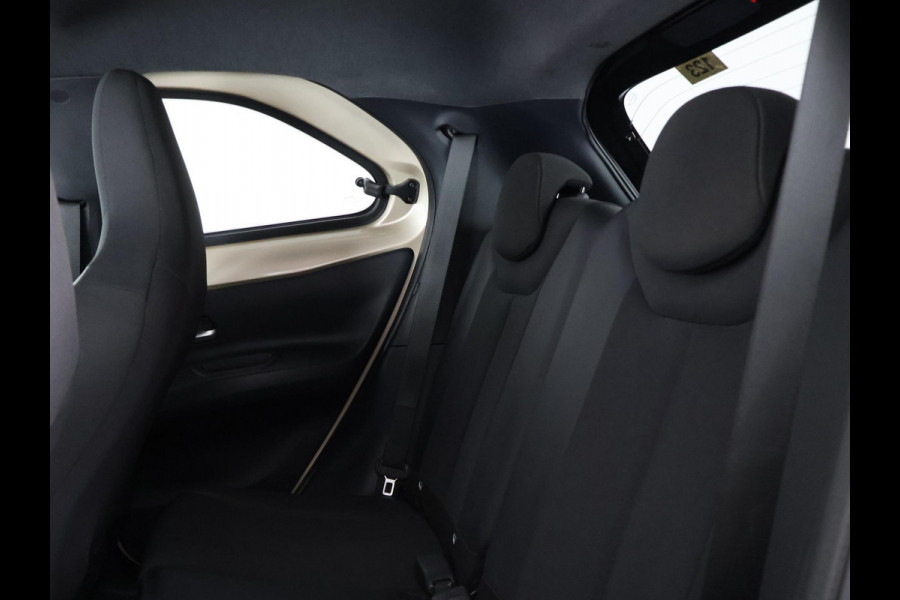 Toyota Aygo X 1.0 VVT-i MT Envy | JBL audio | Camera | Navigatie |