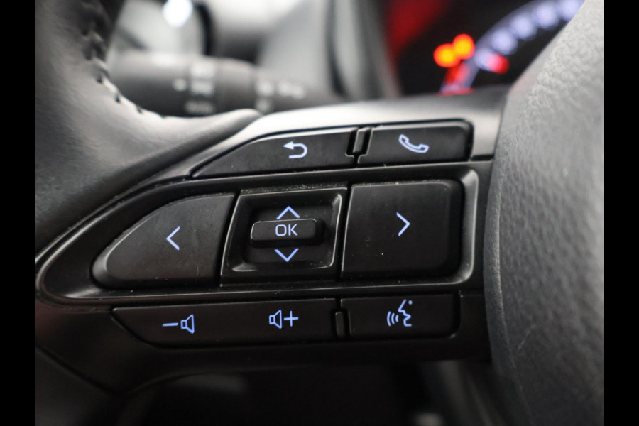 Toyota Aygo X 1.0 VVT-i MT Envy | JBL audio | Camera | Navigatie |