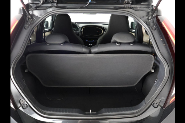 Toyota Aygo X 1.0 VVT-i MT Envy | JBL audio | Camera | Navigatie |