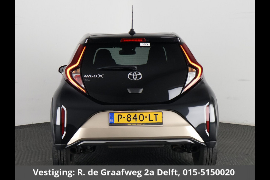 Toyota Aygo X 1.0 VVT-i MT Envy | JBL audio | Camera | Navigatie |
