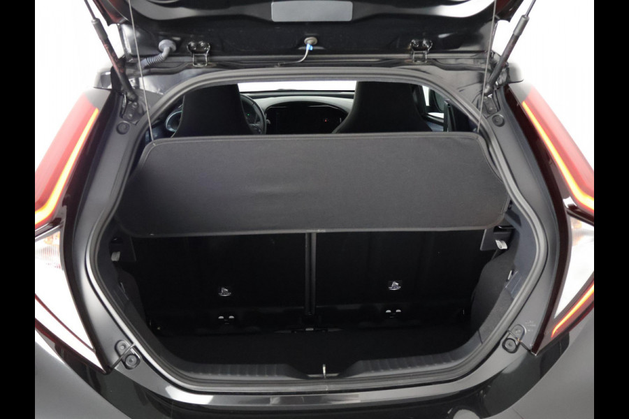 Toyota Aygo X 1.0 VVT-i PULSE PACK BI-TONE GARANTIE 3-2035! CARPLAY NAVI.STOELVERWARMING. ADAPTIVE CRUISE CONTROLL