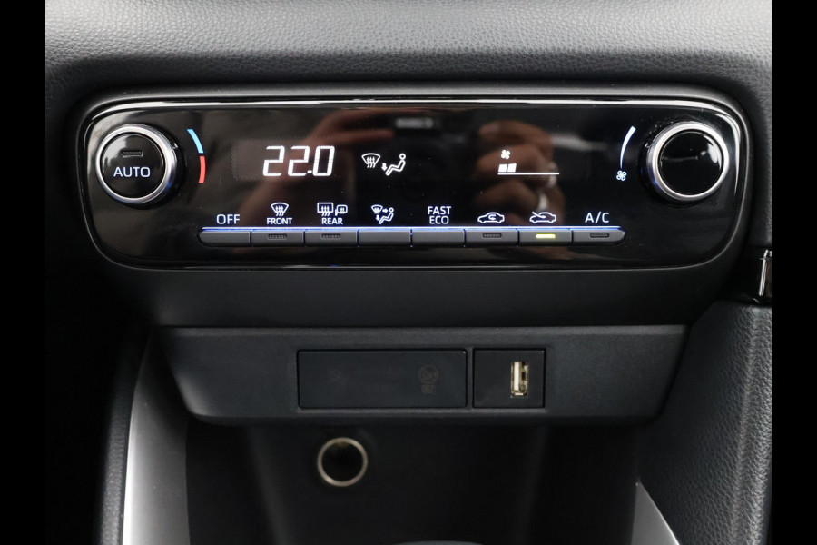 Toyota Yaris 1.5 HYBRID AUTOMAAT BUSINESS PLUS GARANTIE 8-2031 CAMERA . APPLE CARPLAY & ANDROID AUTO . ELEKTRISCHE RAMEN V+A . KEYLESS START