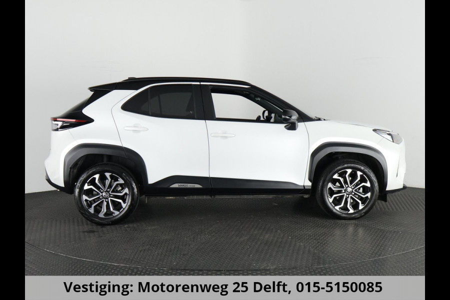 Toyota Yaris Cross 1.5 HYBRIDE DYNAMIC LUXERY BITONE GARANTIE 4-2034 * BLIND SPOT . NAVI.CAMERA. PDC V+A.