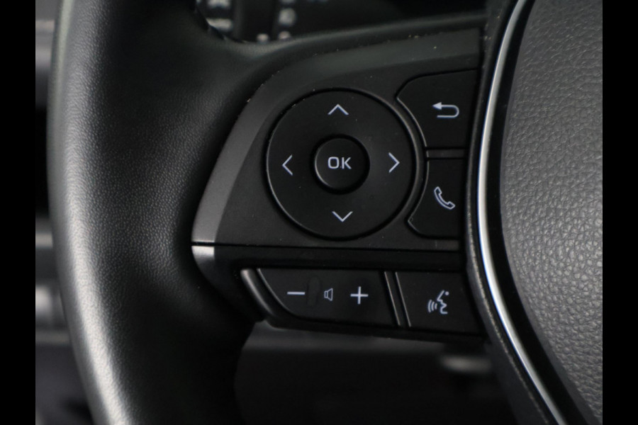 Toyota RAV4 2.5 Hybrid Dynamic | Navigatie | Elektrische kofferbak | Apple Carplay & AndroidAUTO |