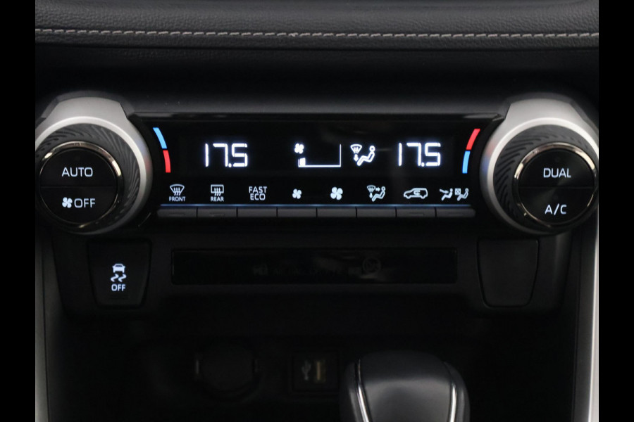 Toyota RAV4 2.5 Hybrid Dynamic | Navigatie | Elektrische kofferbak | Apple Carplay & AndroidAUTO |