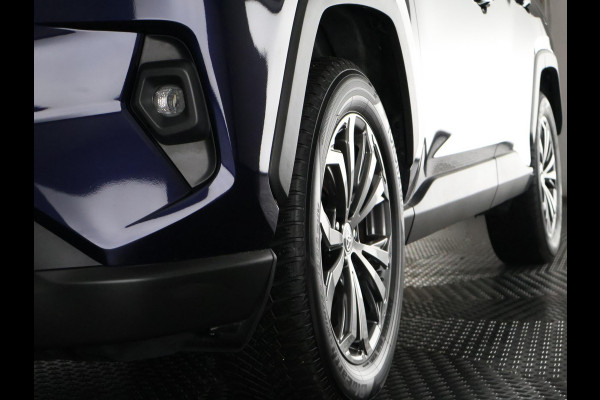 Toyota RAV4 2.5 Hybrid Dynamic | Navigatie | Elektrische kofferbak | Apple Carplay & AndroidAUTO |