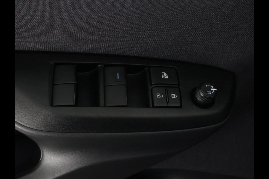 Toyota Yaris Cross 1.5 Hybrid 115 Dynamic | Stuur- & Stoelverwarming | Apple Carplay & AndroidAUTO | Camera