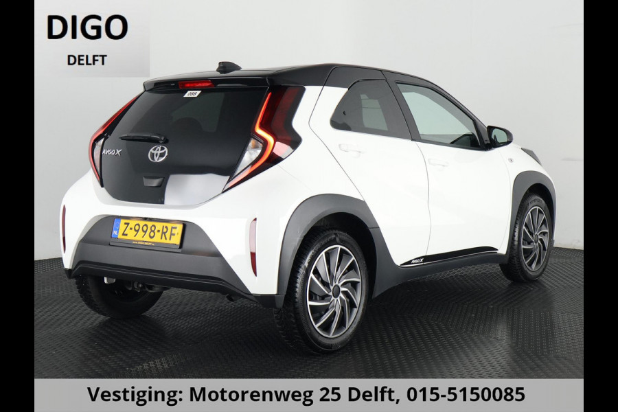 Toyota Aygo X VVT-i MT PLAY BLACK & WHITE 1e EIG GARANTIE 6-2034 CARPLAY NAVI.ADAPTIVE CRUISE.CAMERA