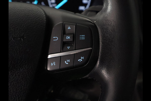 Ford Transit Custom ROLSTOELVERVOER 320 2.0 TDCI L2H1 Limited DC | Marge auto | Stoelverwarming | Trekhaak