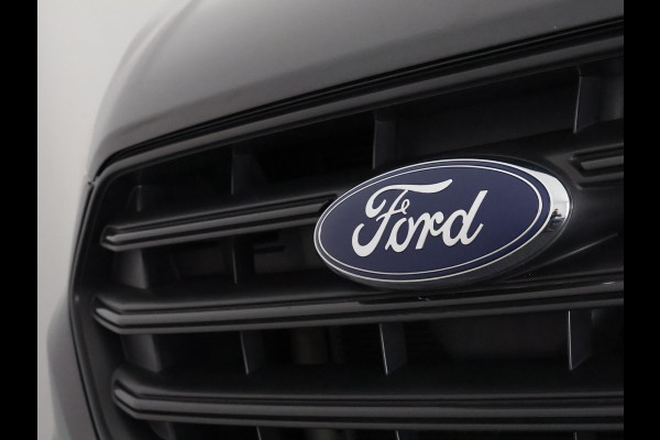 Ford Transit Custom ROLSTOELVERVOER 320 2.0 TDCI L2H1 Limited DC | Marge auto | Stoelverwarming | Trekhaak