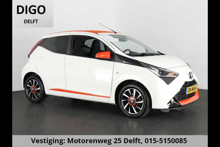 Toyota Aygo 1.0 VVT-i X-OTIC CABRIOLET 30.000 KM !! GARANTIE TOT 3-2029! LEDER.CARPLAY NAVI.AIRCO.LMV CAMERA !