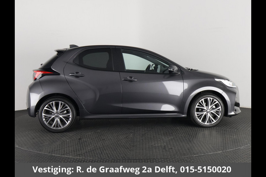 Toyota Yaris 1.5 Hybrid 130 Executive | JBL Audio | Head up Display | Stuur-/Stoelverwarming | Navigatie | Parkeersensoren voor & Achter