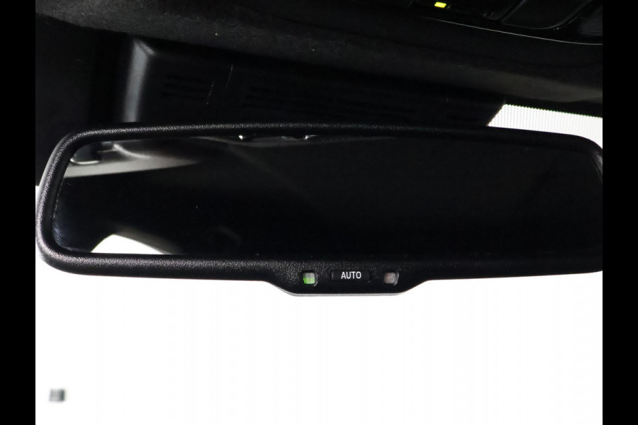 Toyota Yaris 1.5 Hybrid 130 Executive | JBL Audio | Head up Display | Stuur-/Stoelverwarming | Navigatie | Parkeersensoren voor & Achter