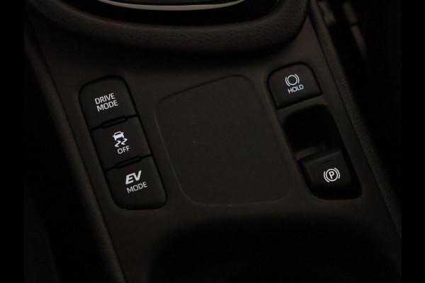 Toyota Yaris 1.5 Hybrid 130 Executive | JBL Audio | Head up Display | Stuur-/Stoelverwarming | Navigatie | Parkeersensoren voor & Achter