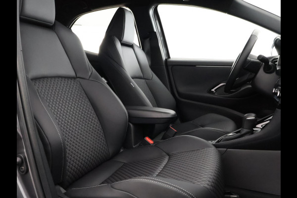 Toyota Yaris 1.5 Hybrid 130 Executive | JBL Audio | Head up Display | Stuur-/Stoelverwarming | Navigatie | Parkeersensoren voor & Achter